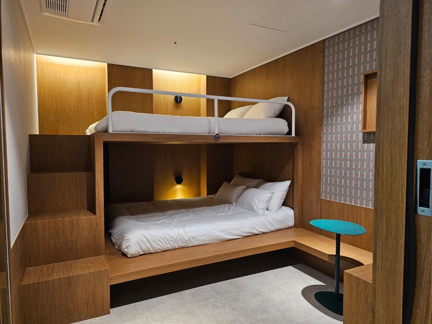 Huga Inn Сеул Экстерьер фото