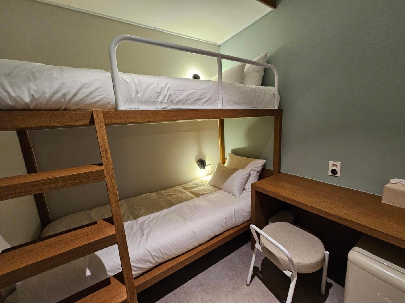 Huga Inn Сеул Экстерьер фото