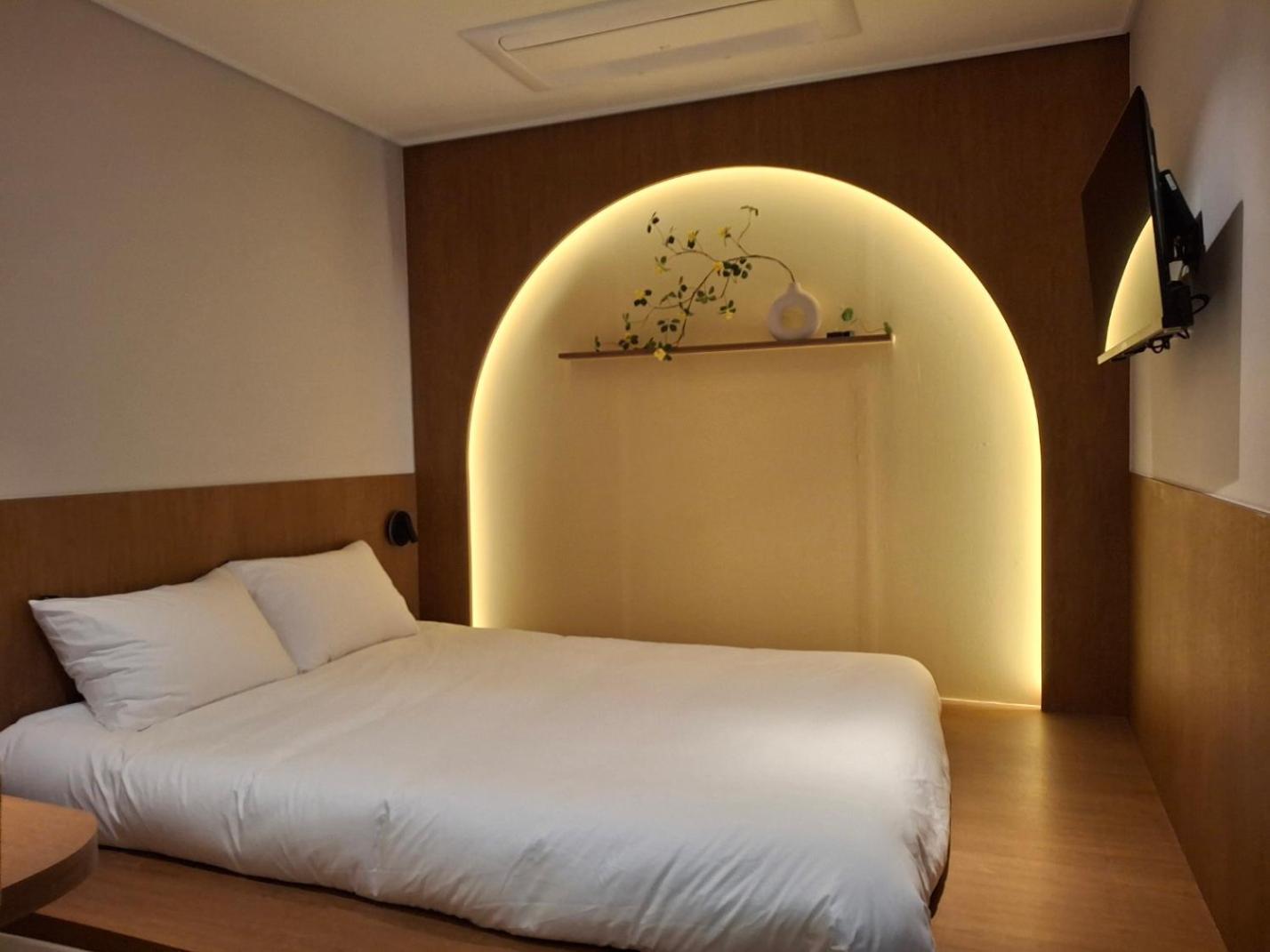 Huga Inn Сеул Экстерьер фото