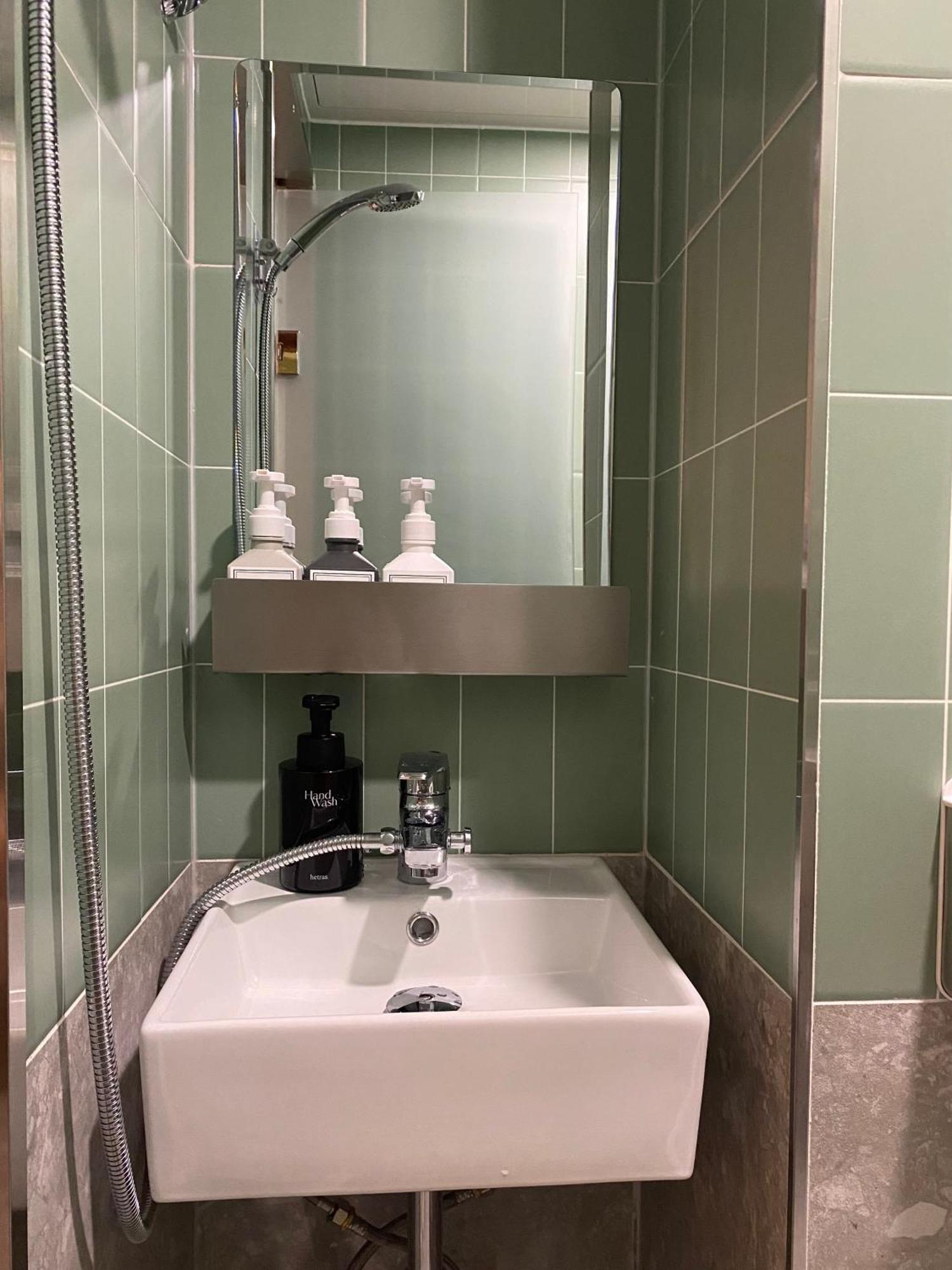 Huga Inn Сеул Экстерьер фото